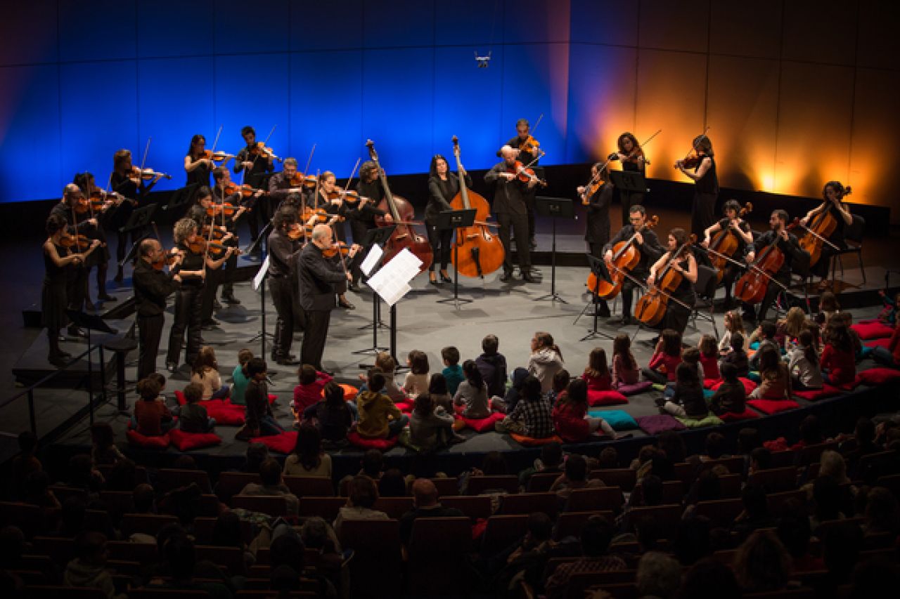 Mama:necessito una orquestra!