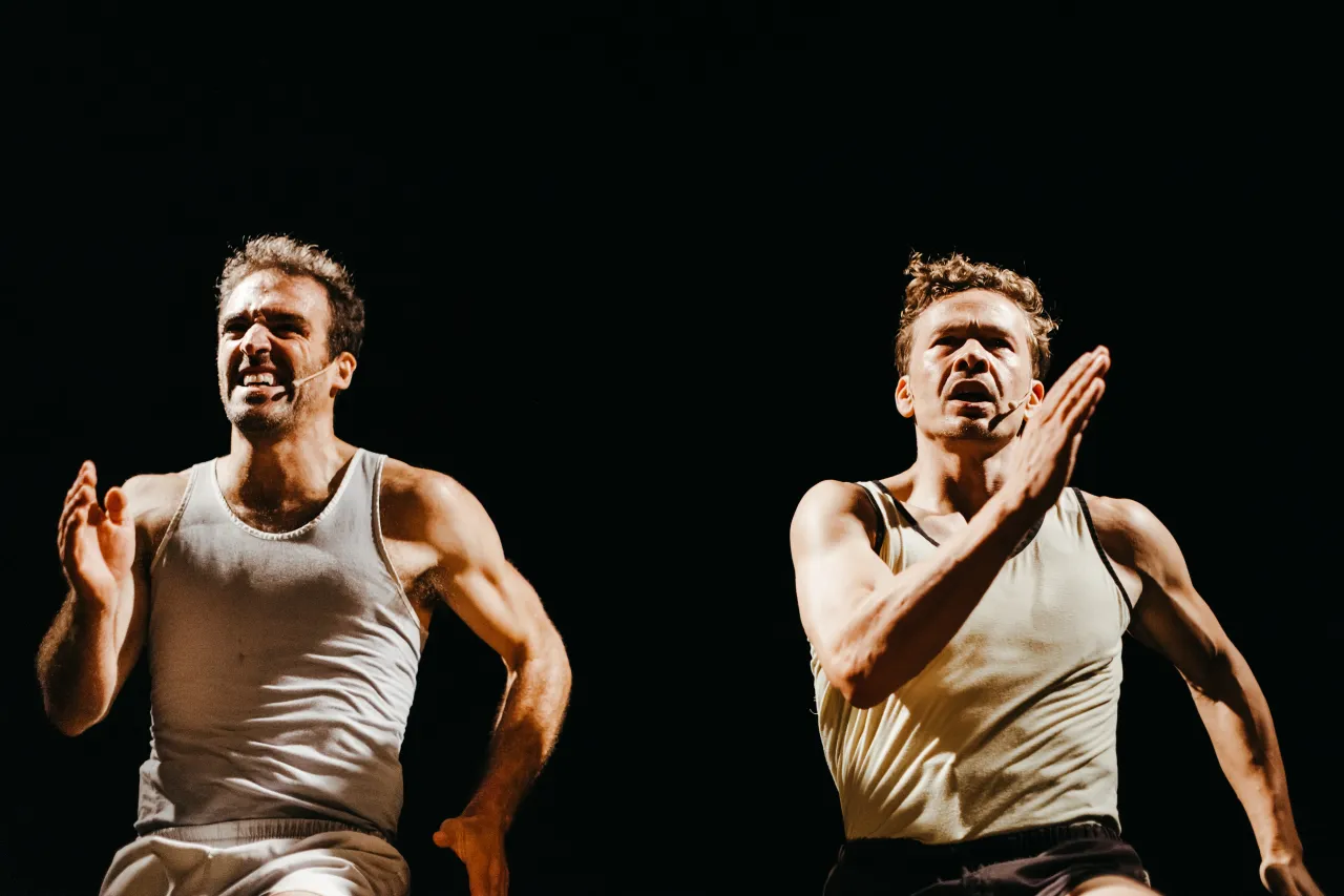 Gregaris, Cia. Soon Circus Company | © Anna Kopec - Jakubow Gregaris, Cia. Soon Circus Company | © Anna Kopec - Jakubow