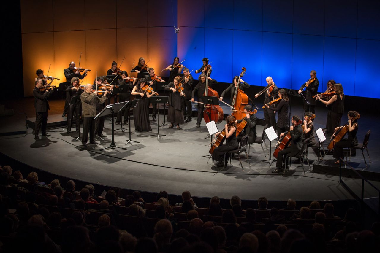 De Catalunya al món De Catalunya al món